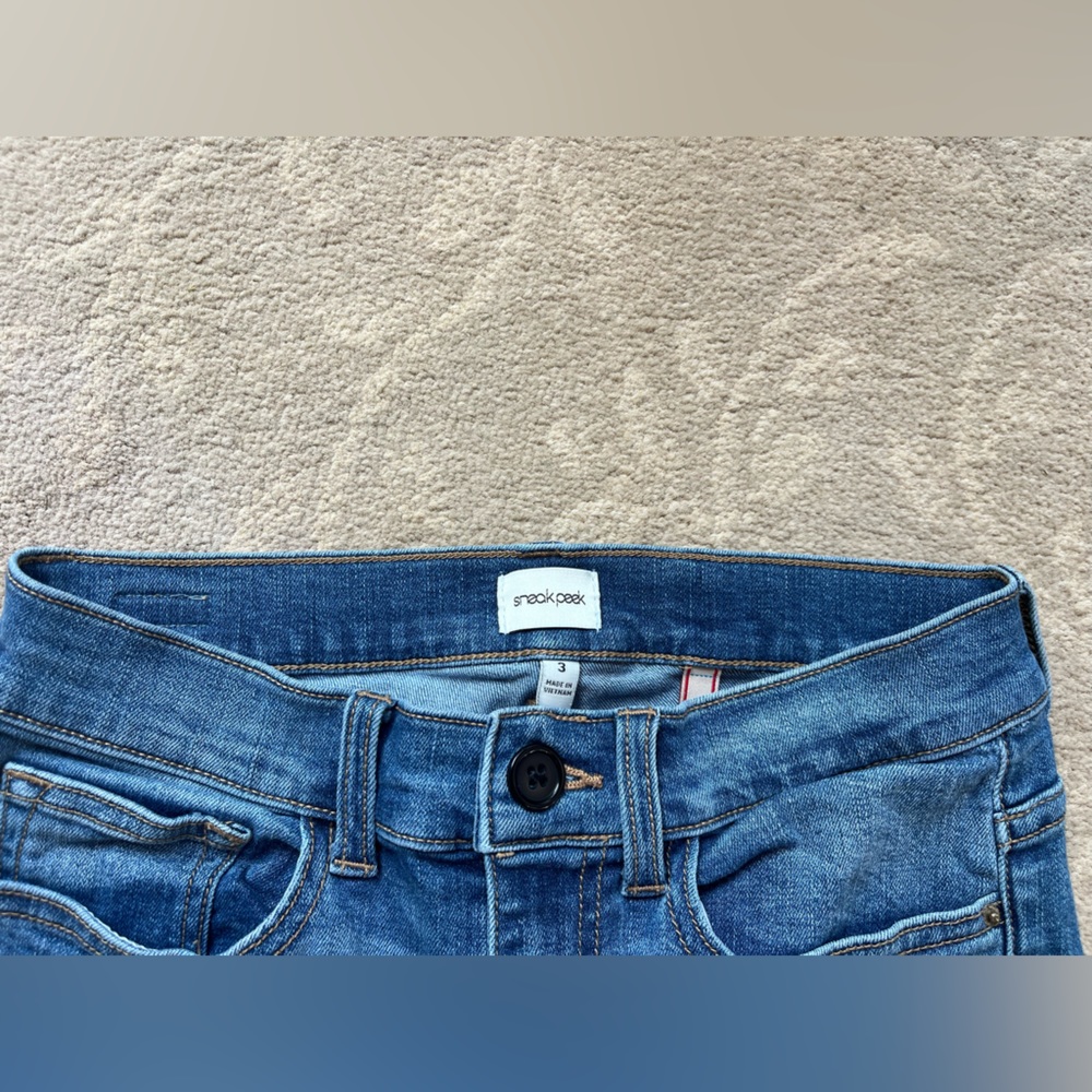 Jeans - Picture 3 of 3